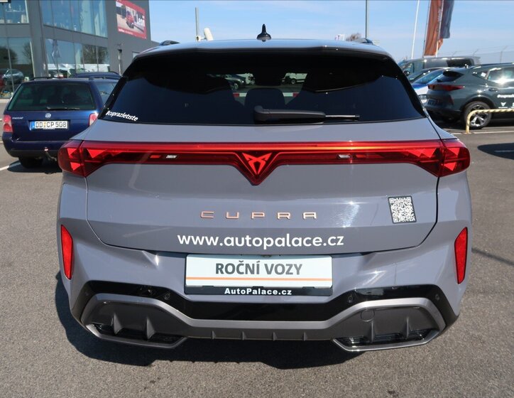 Cupra Terramar SUV / Terénní 2,0 l 195 kw