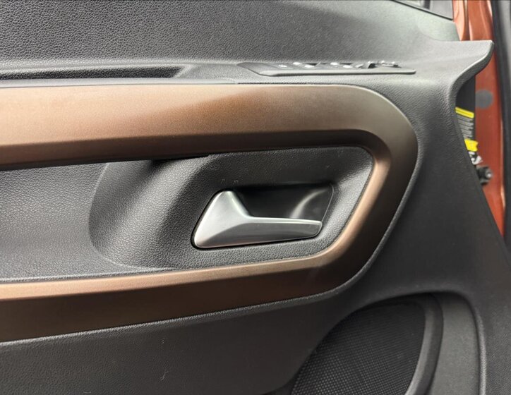 Peugeot Rifter MPV 1,5 l 96 kw