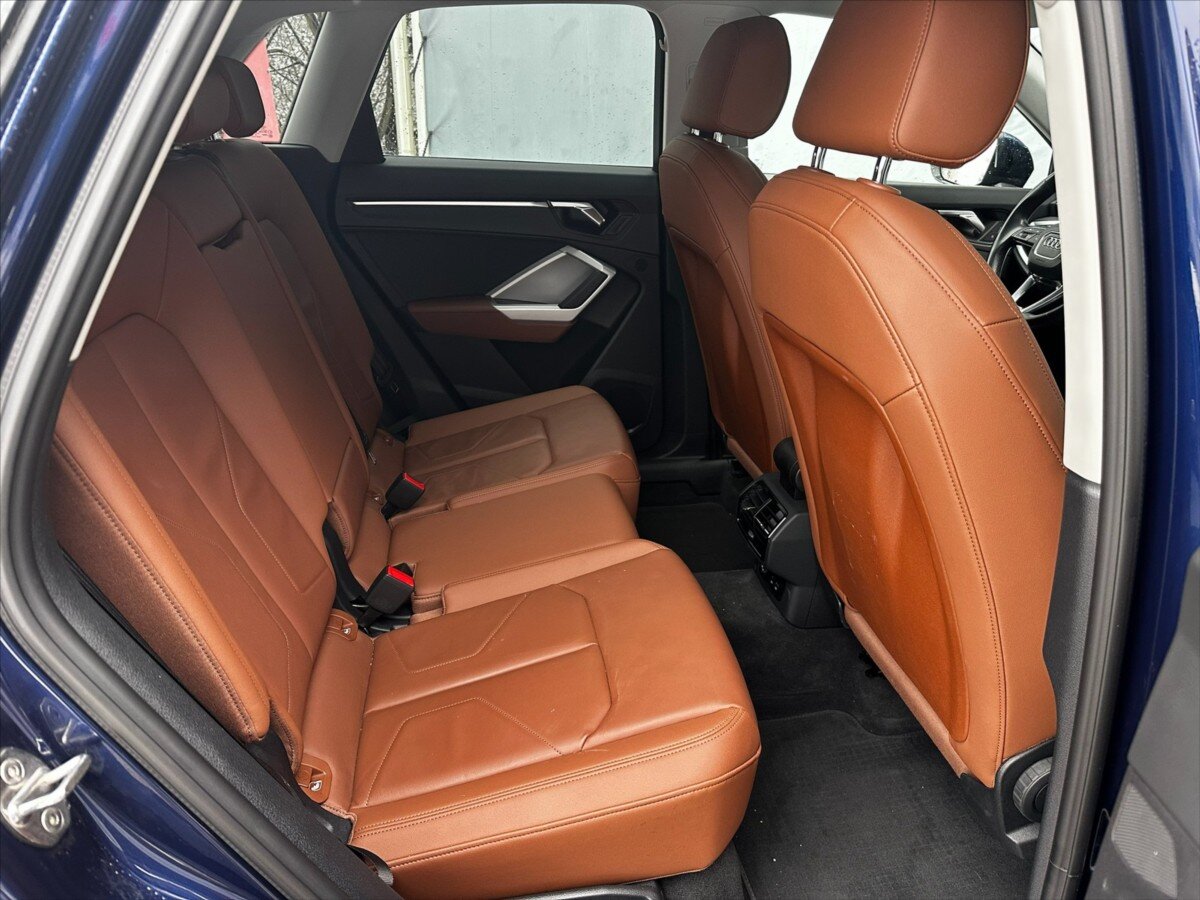 Audi Q3 Kombi 2,0 l 147 kw