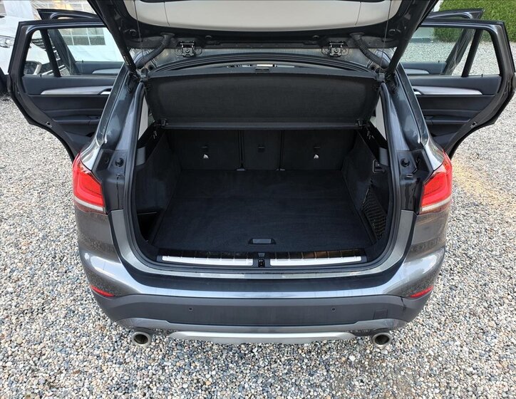 BMW X1 SUV / Terénní 2,0 l 141 kw