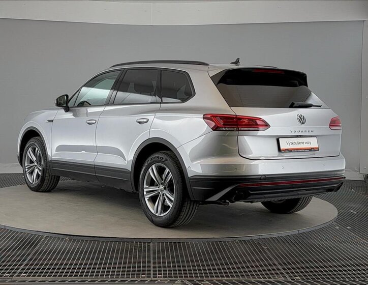 Volkswagen Touareg SUV / Terénní 3,0 l 170 kw