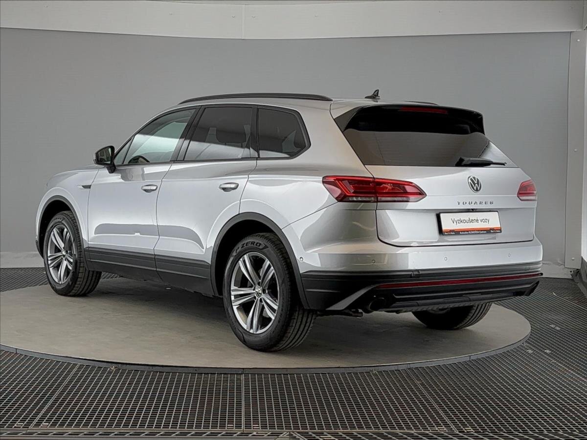 Volkswagen Touareg SUV / Terénní 3,0 l 170 kw