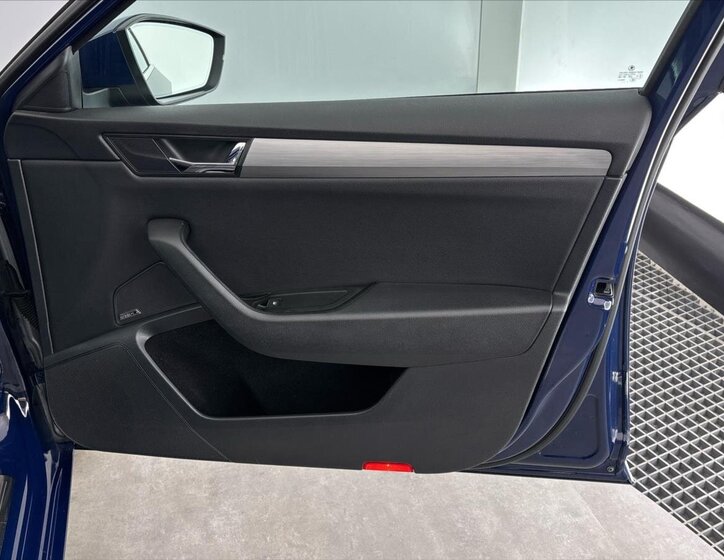 Škoda Superb Kombi 2,0 l 110 kw