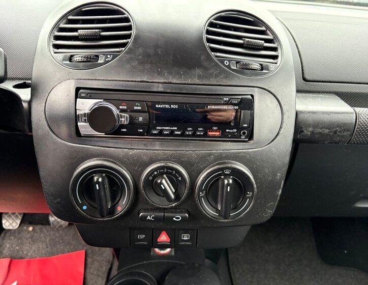 Volkswagen New Beetle Hatchback 1,4 l 55 kw