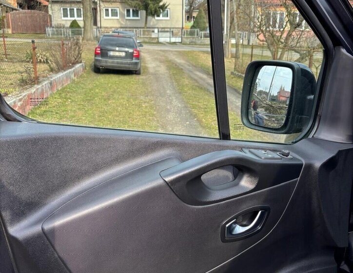 Renault Trafic VAN / Minibus 0,0 107 kw