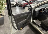 Toyota Avensis Liftback 1,8 l 95 kw