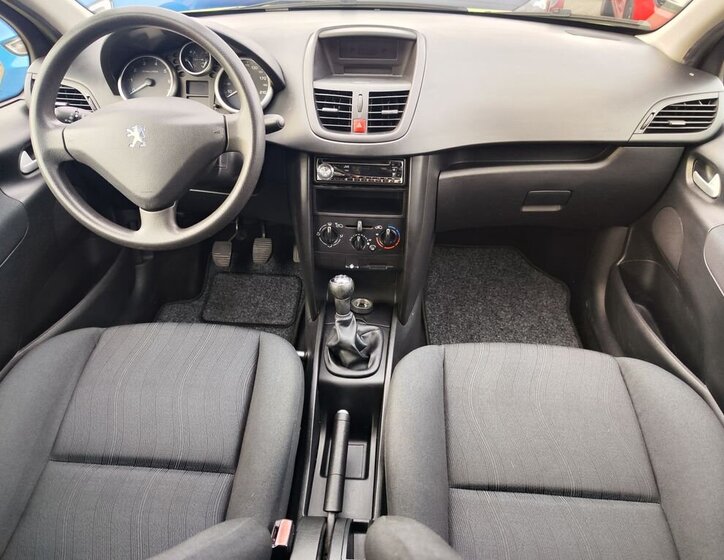 Peugeot 207 12