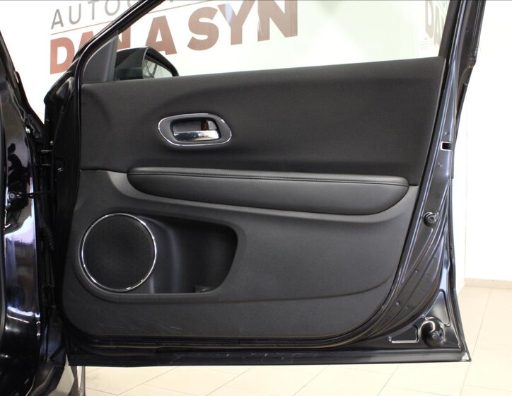 Honda HR-V SUV / Terénní 1,5 l 96 kw