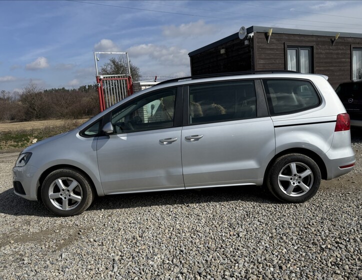 Seat Alhambra 8