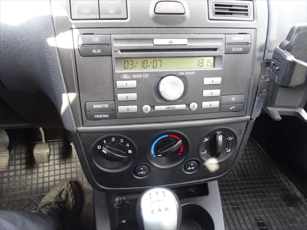 Ford Fiesta Hatchback 1,3 l 51 kw