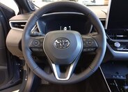 Toyota Corolla Cross CUV 2,0 l 112 kw