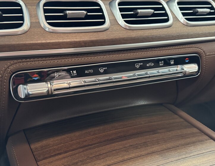 Mercedes-Benz GLS SUV / Terénní 3,0 l 270 kw