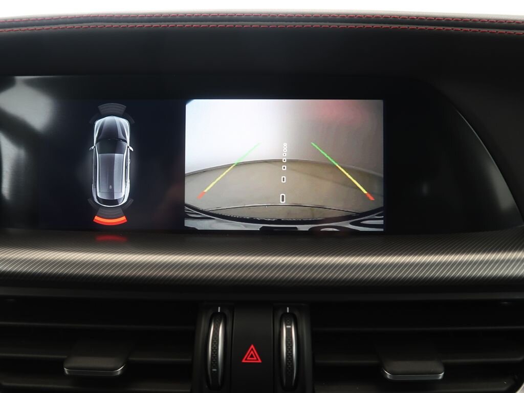 Alfa Romeo Stelvio SUV / Terénní 2,0 l 206 kw