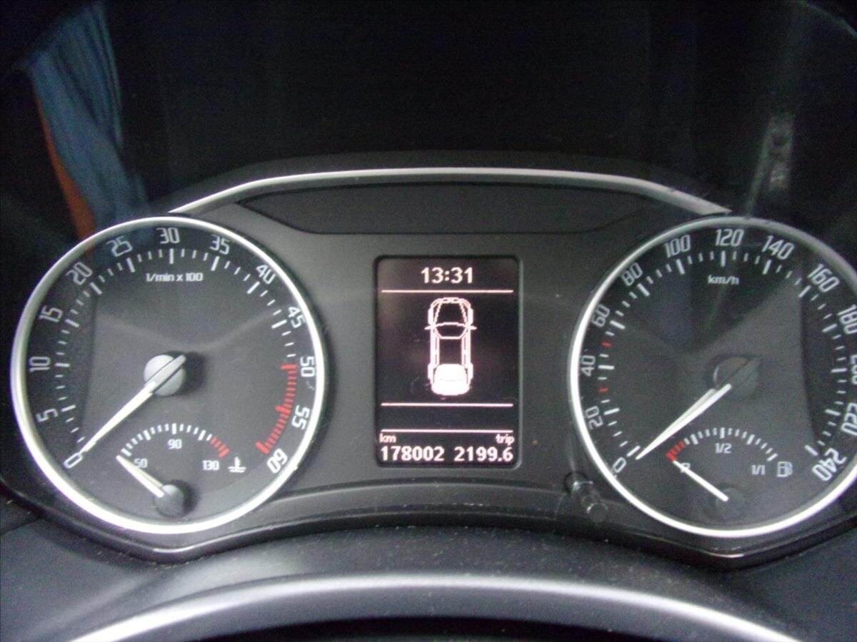 Škoda Octavia Kombi 1,6 l 77 kw