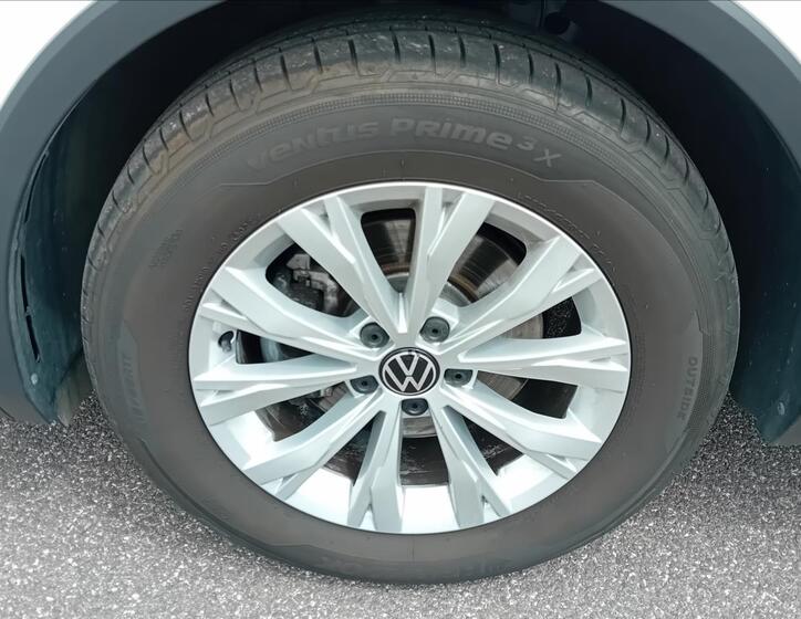 Volkswagen Tiguan 24