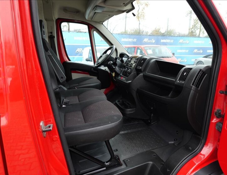 Citroën Jumper Ostatní 2,0 l 120 kw