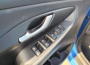 Hyundai i30 24