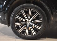 Volvo XC90 SUV / Terénní 2,0 l 184 kw