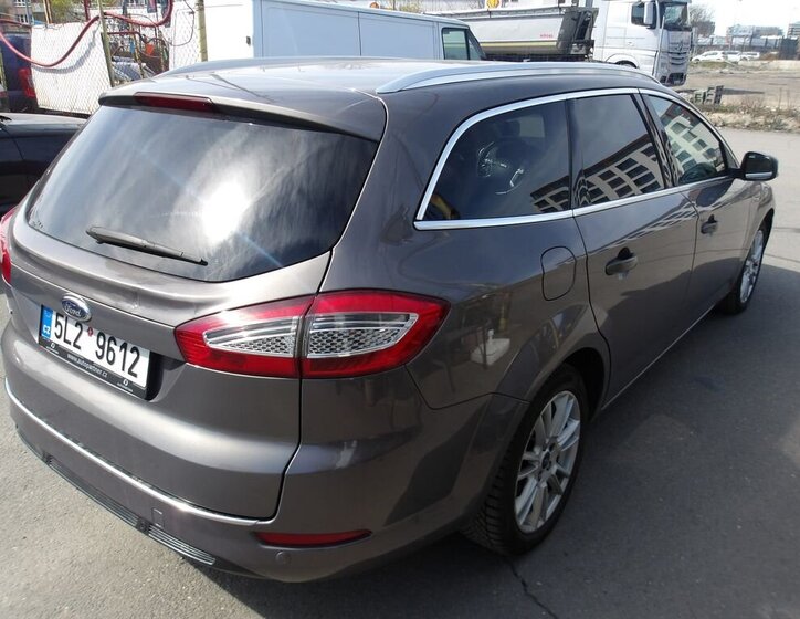 Ford Mondeo Kombi 2,0 l 120 kw