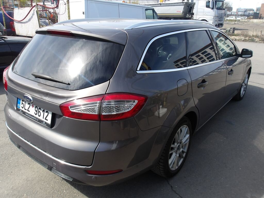 Ford Mondeo Kombi 2,0 l 120 kw