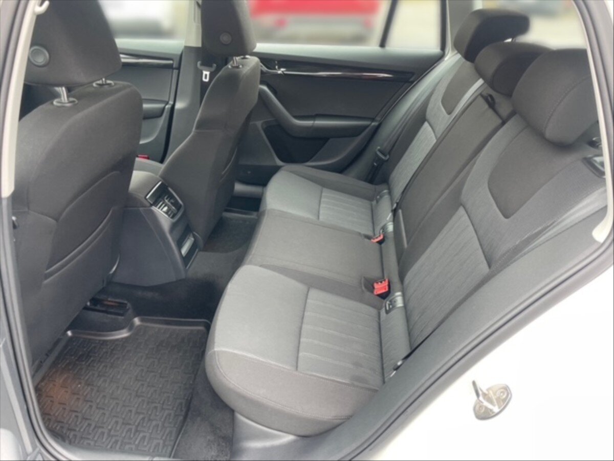 Škoda Octavia Kombi 1,5 l 110 kw