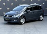 Volkswagen Touran 1