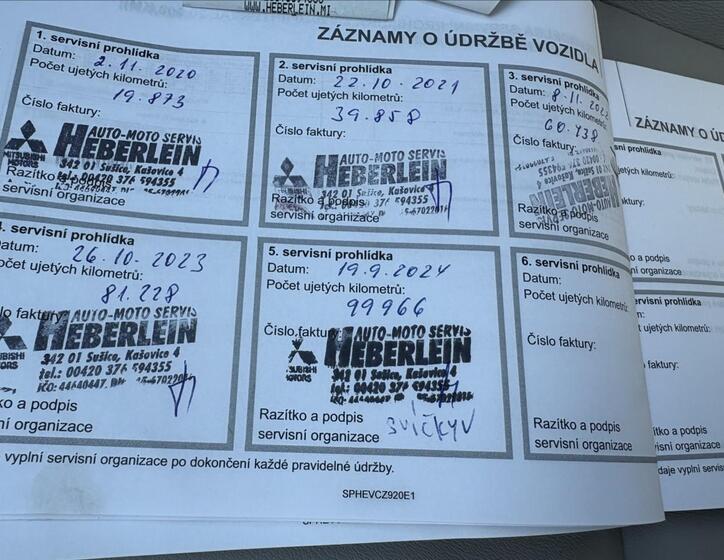 Mitsubishi Outlander 33