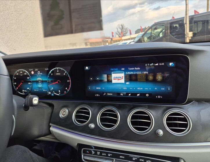 Mercedes-Benz Třídy E Kombi 2,9 l 243 kw