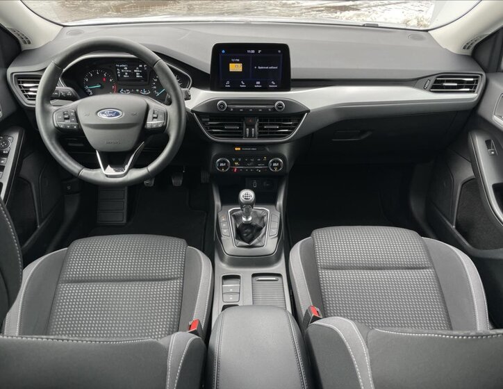 Ford Focus Kombi 999,0 92 kw