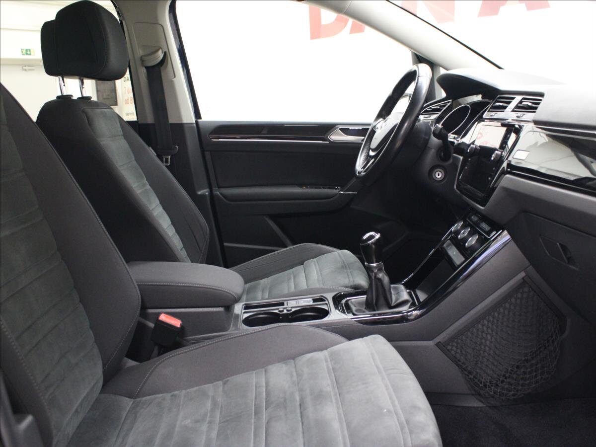 Volkswagen Touran Kombi 2,0 l 110 kw