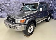 Toyota Land Cruiser 1
