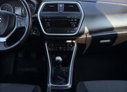 Suzuki SX4 S-Cross SUV / Terénní 1,6 l 88 kw