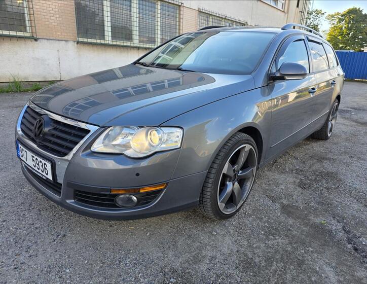 Volkswagen Passat 1