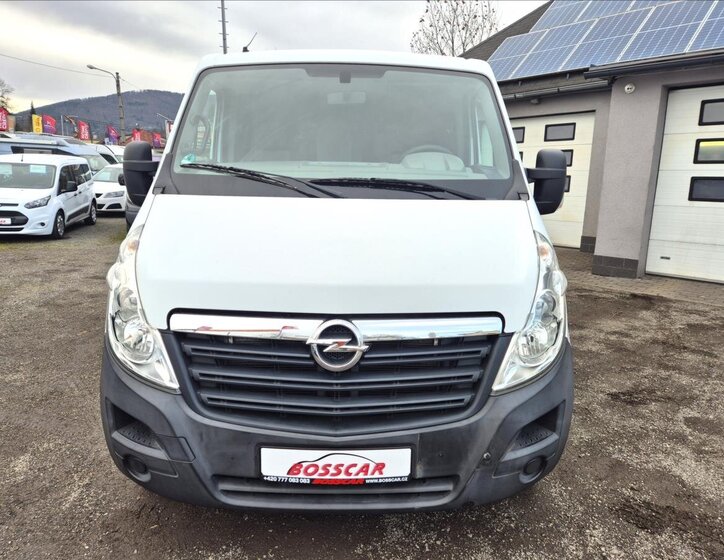 Opel Movano 10