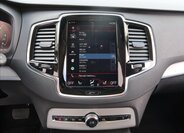 Volvo XC90 SUV / Terénní 2,0 l 173 kw