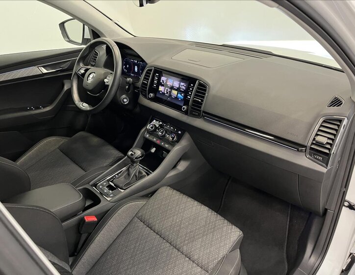 Škoda Karoq SUV / Terénní 2,0 l 85 kw