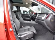 Volvo XC60 SUV / Terénní 2,0 l 186 kw