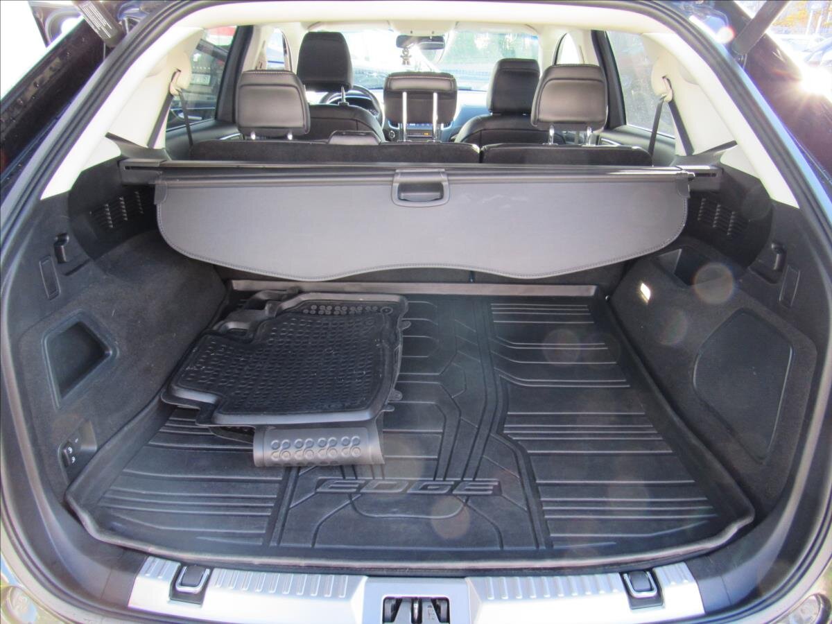 Ford Edge SUV 2,0 l 175 kw