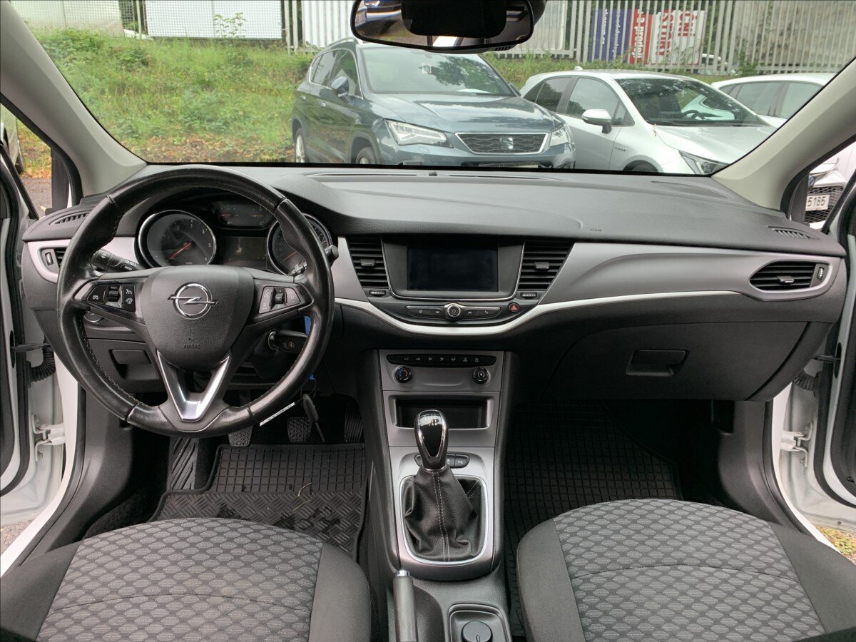 Opel Astra Hatchback 1,5 l 77 kw