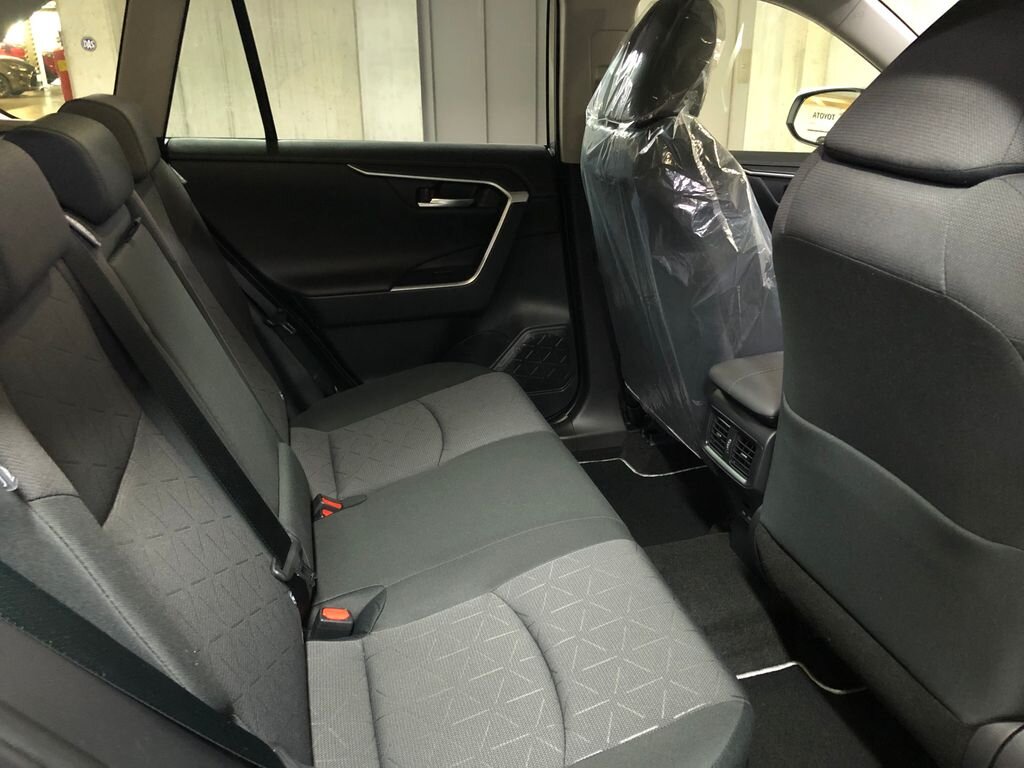 Toyota RAV4 SUV 2,5 l 163 kw