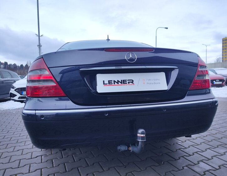 Mercedes-Benz Třídy E Sedan 2,7 l 130 kw