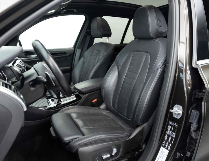 BMW X3 18