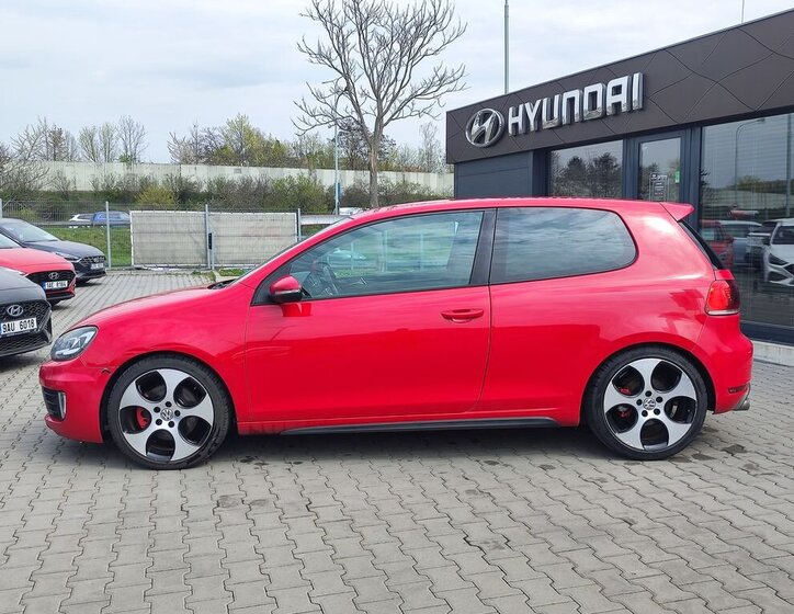 Volkswagen Golf Kombi 2,0 l 155 kw