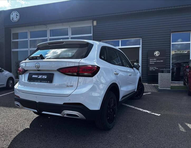 MG ZS 3