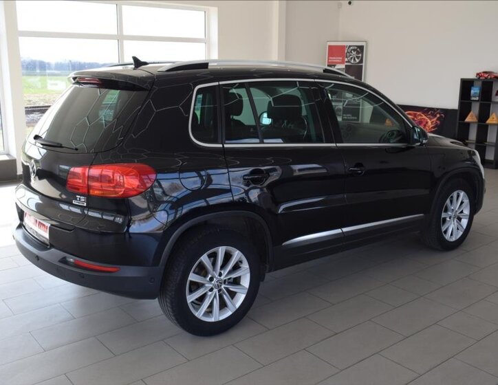 Volkswagen Tiguan SUV / Terénní 1,4 l 90 kw