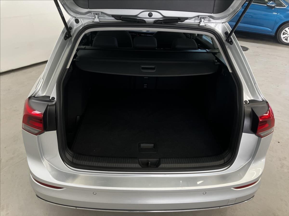 Volkswagen Golf Kombi 1,5 l 110 kw