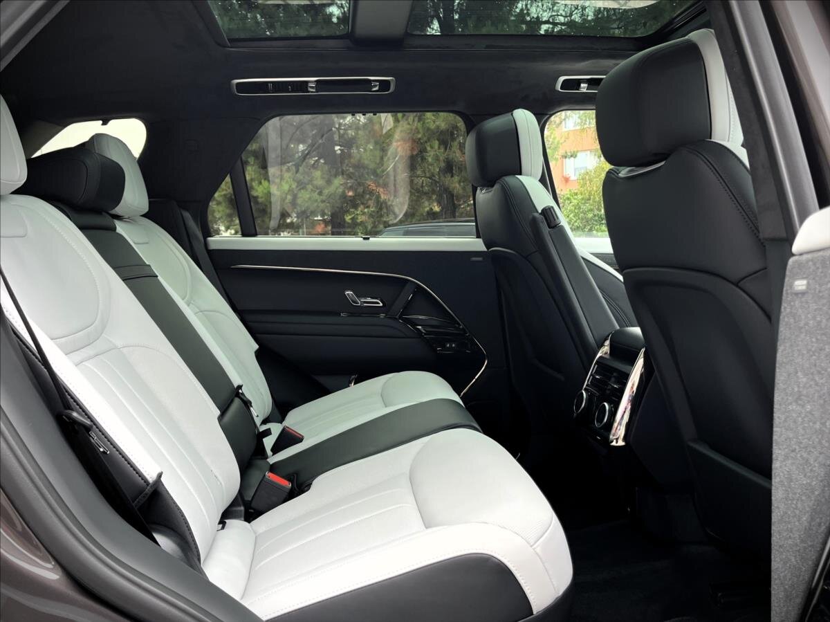 Land Rover Range Rover Sport SUV / Terénní 3,0 l 258 kw