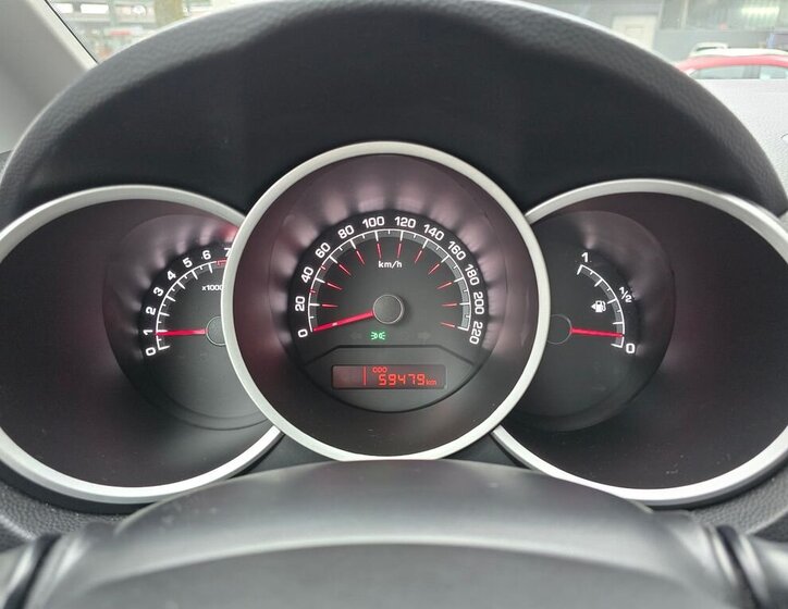 KIA Venga MPV 1,4 l 66 kw