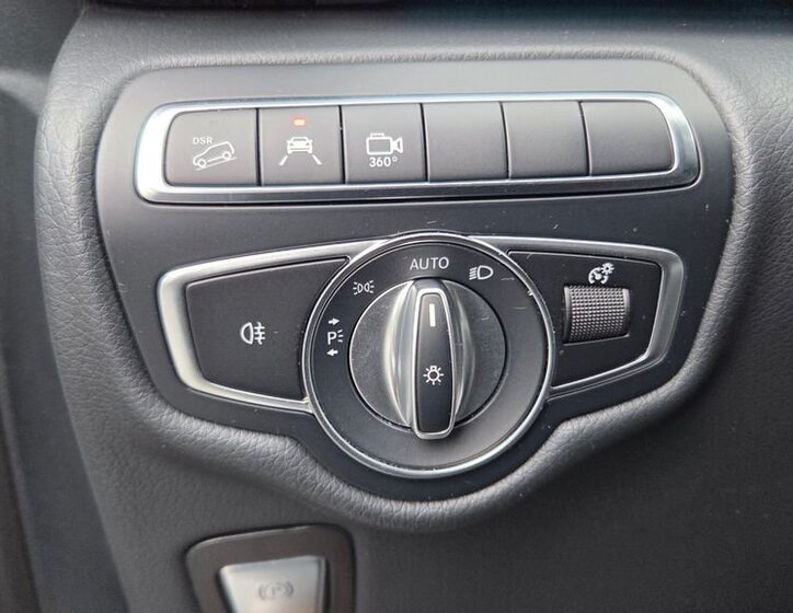 Mercedes-Benz Třídy V 16