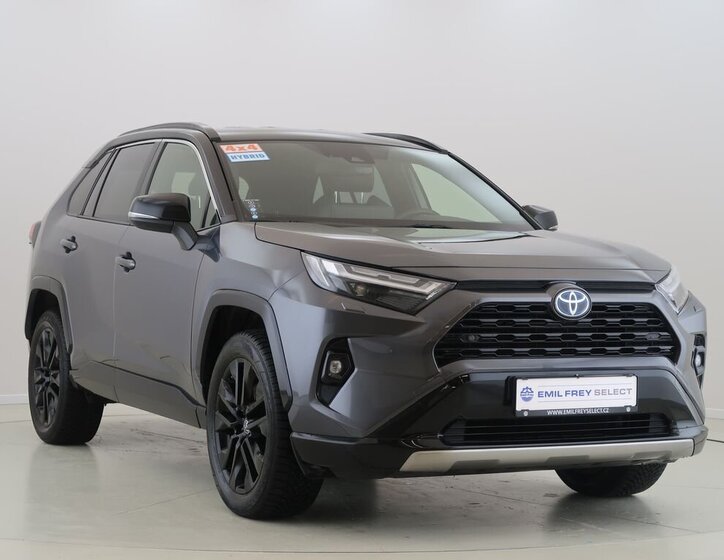 Toyota RAV4 SUV 2,5 l 131 kw